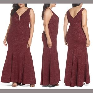 NWT $288 XSCAPE Metallic Glitter Knit Mermaid Gown